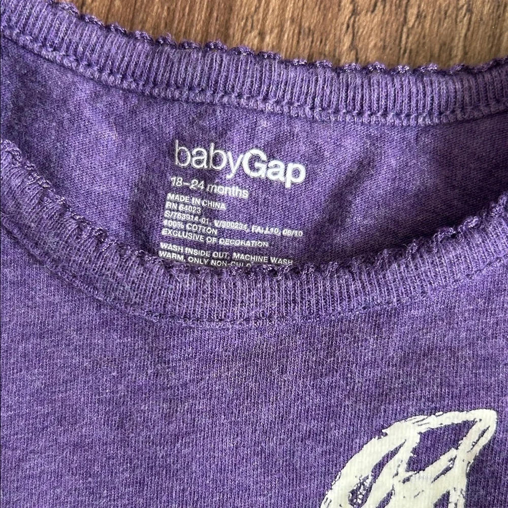 GAP Purple Baby Bodysuit cat on witche’s broom Halloween